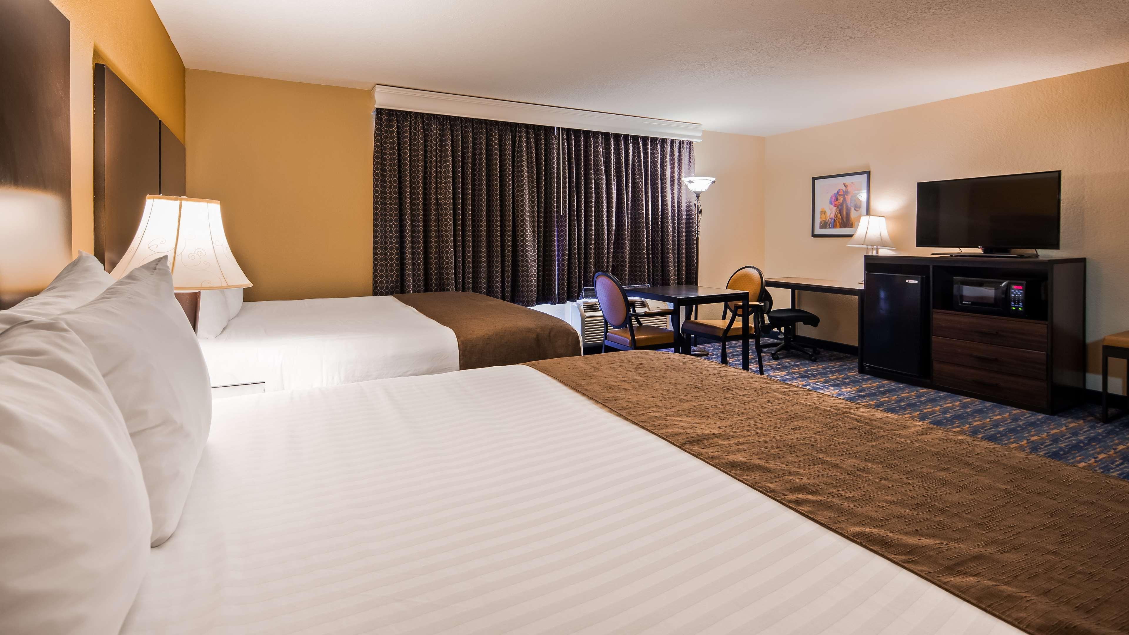 Best Western Winners Circle Hot Springs Kültér fotó