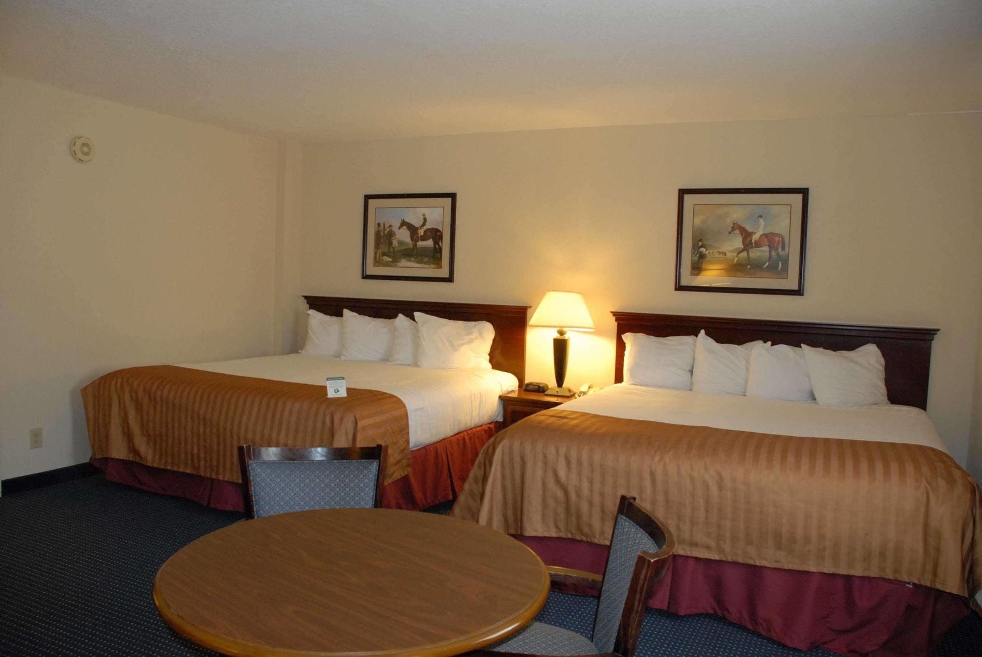 Best Western Winners Circle Hot Springs Kültér fotó